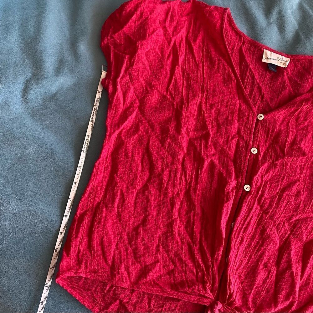 Universal Thread Tie Top - Picture 7 of 9